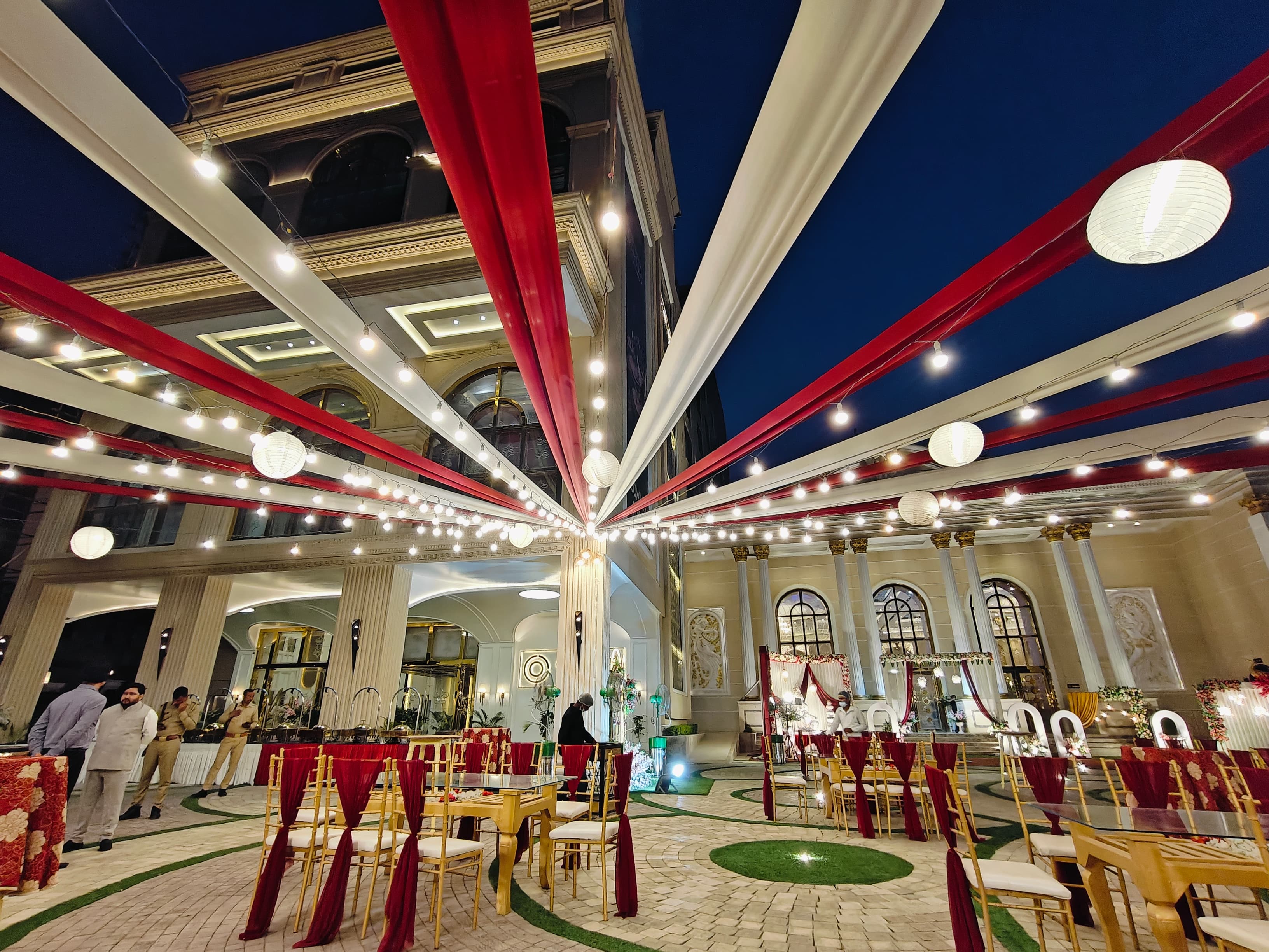 Soirées Under the Stars